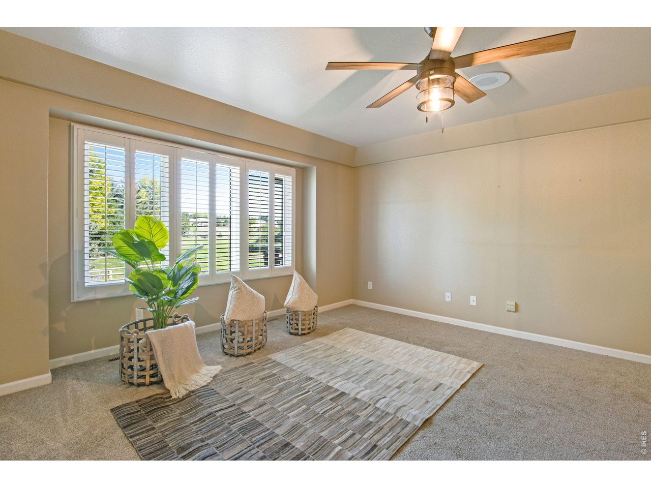 1218 Chickadee Ct