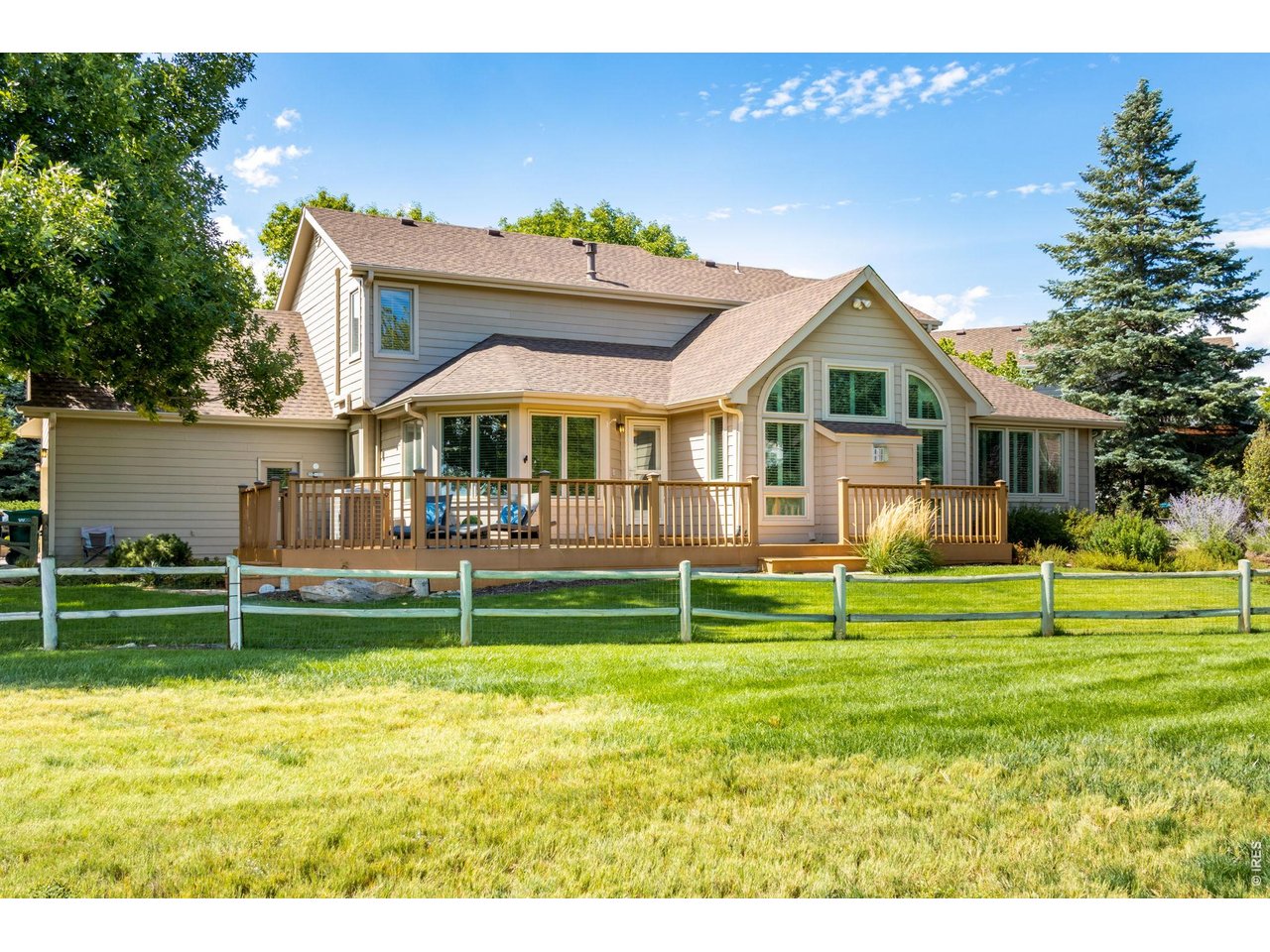 1218 Chickadee Ct