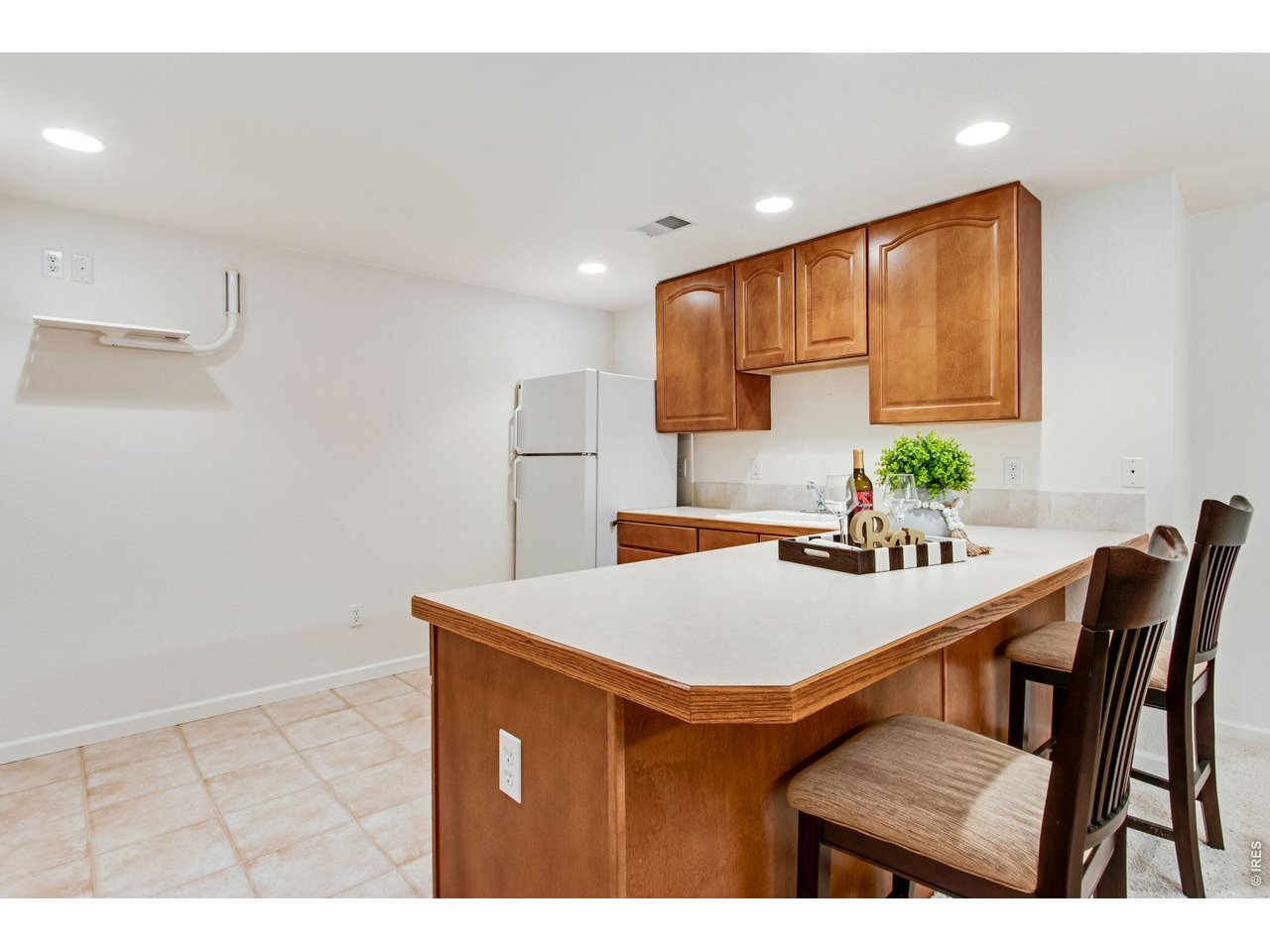 1218 Chickadee Ct