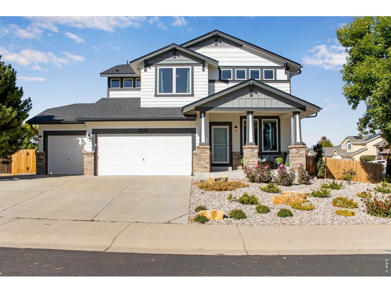 51 White Wing Ct