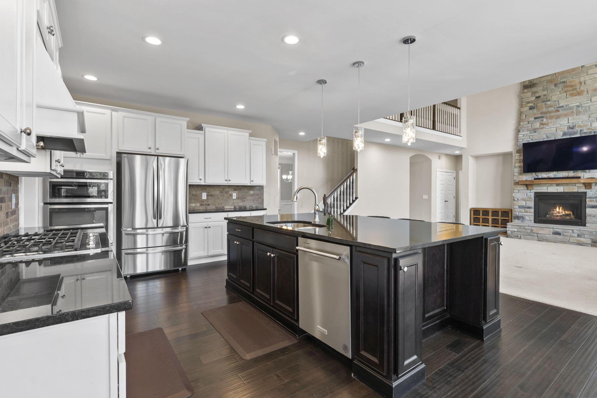 5785 Glendavon Place