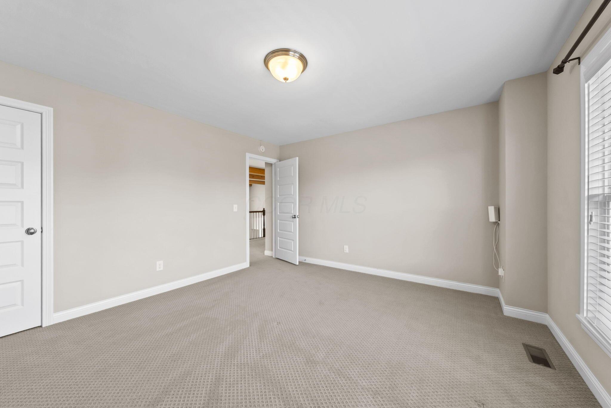 5785 Glendavon Place