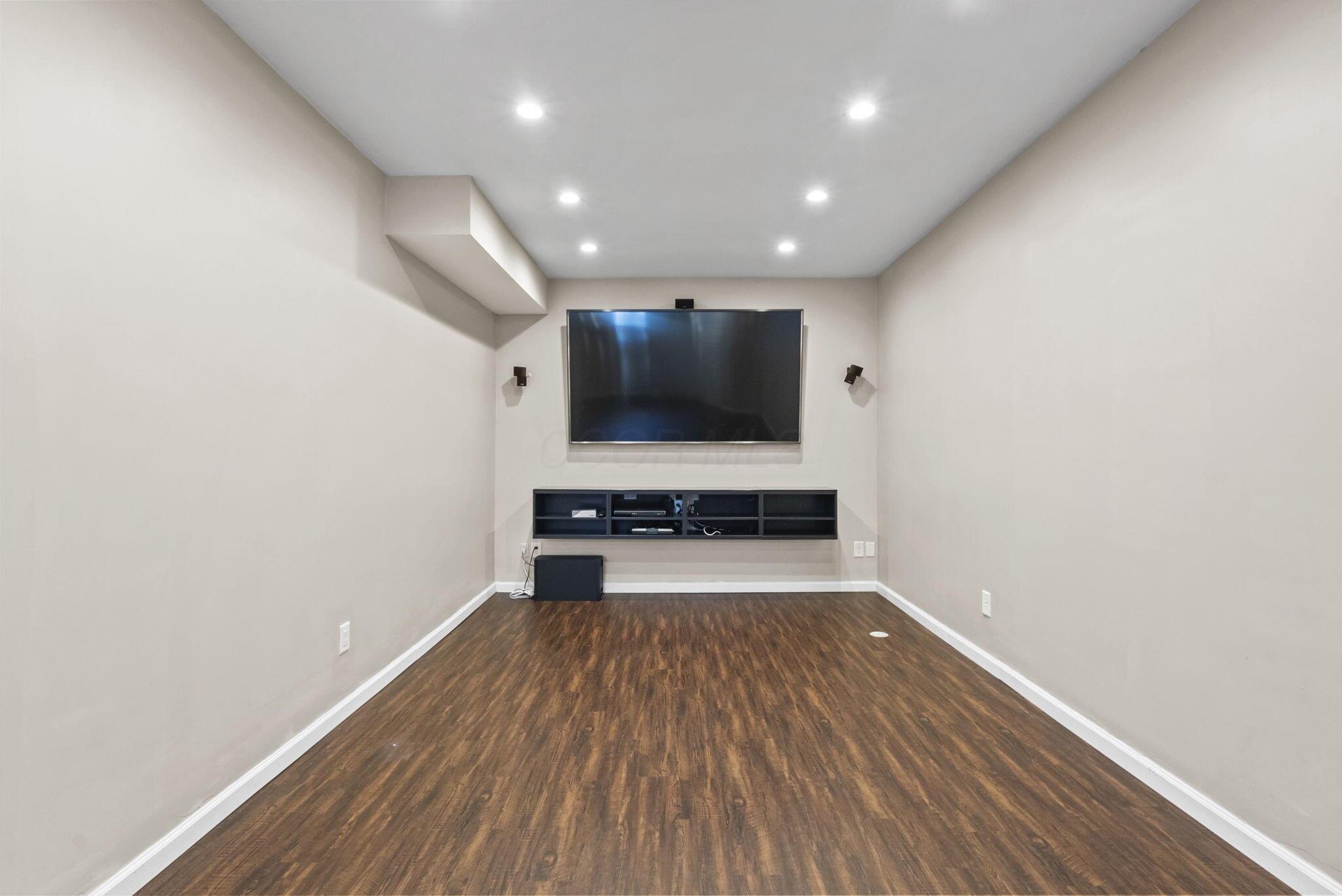 5785 Glendavon Place
