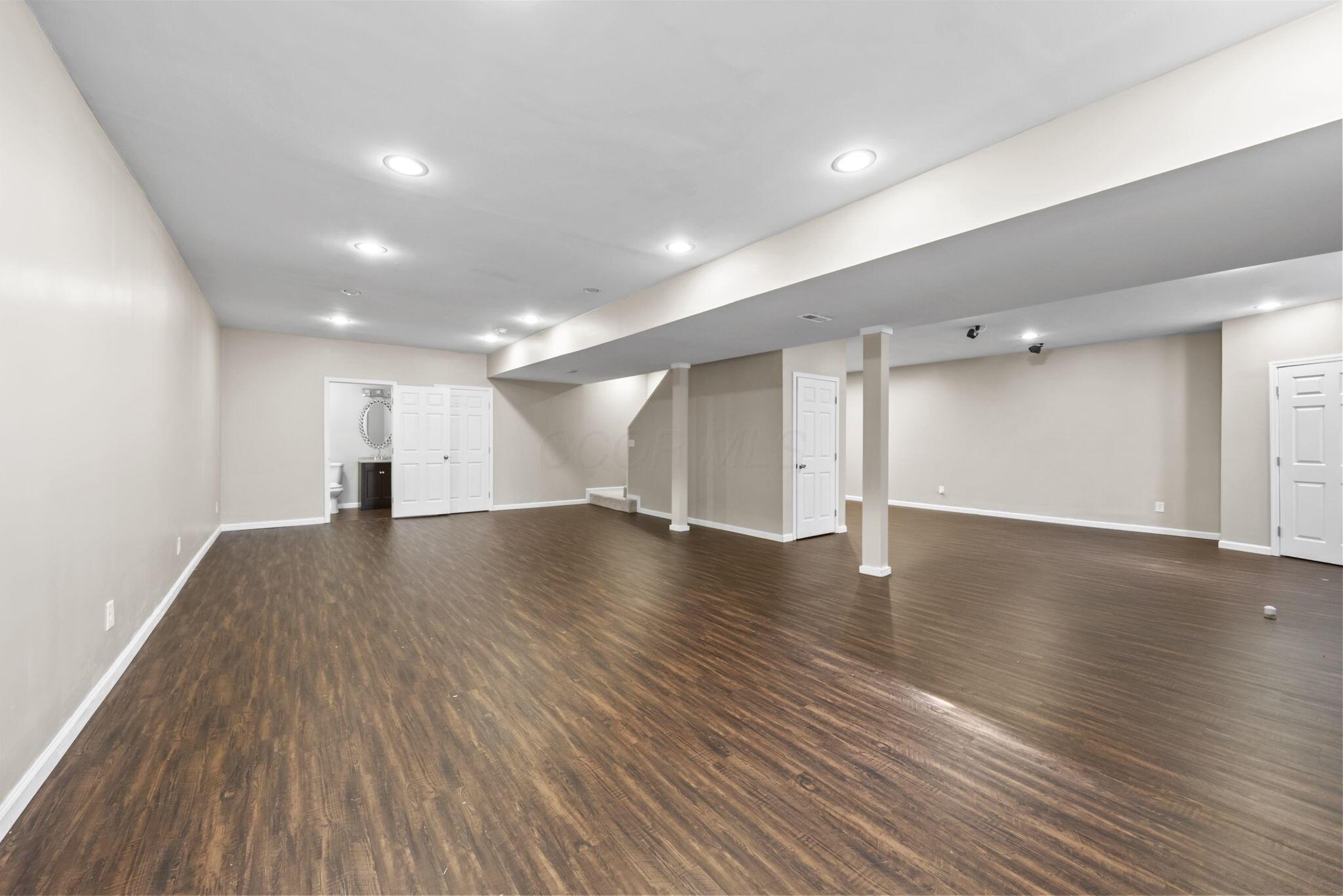 5785 Glendavon Place