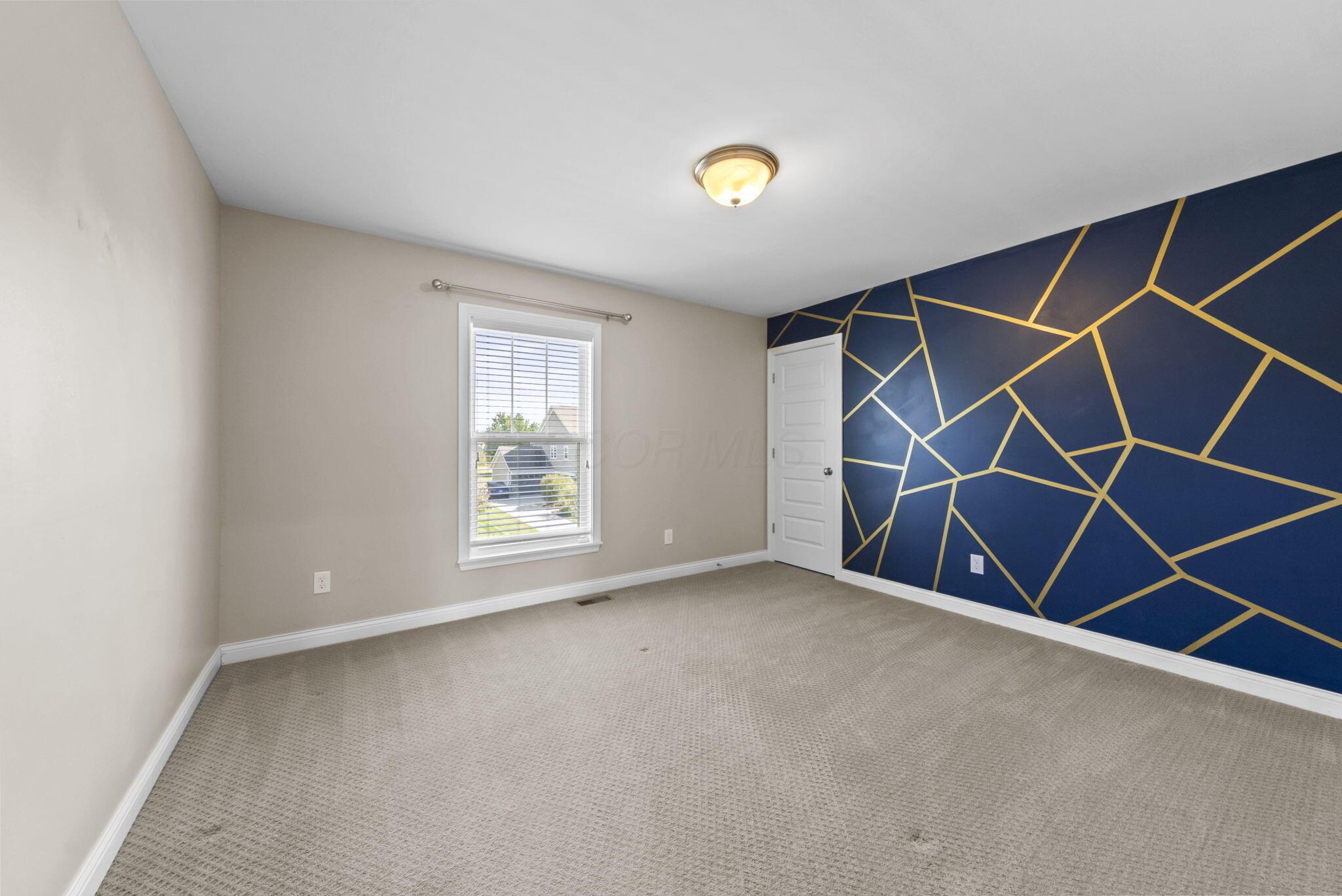 5785 Glendavon Place