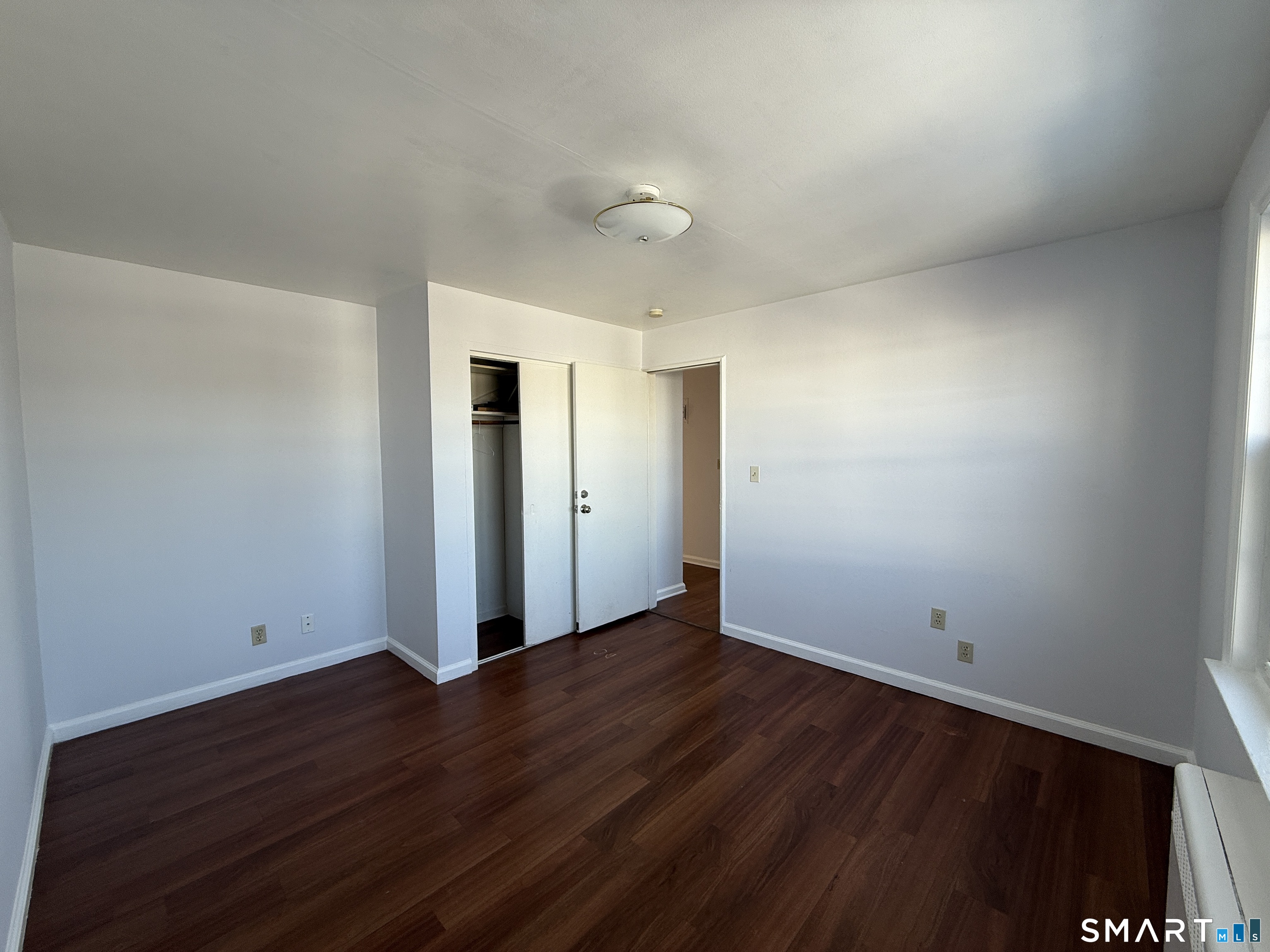 1084 East Main Street APT 3