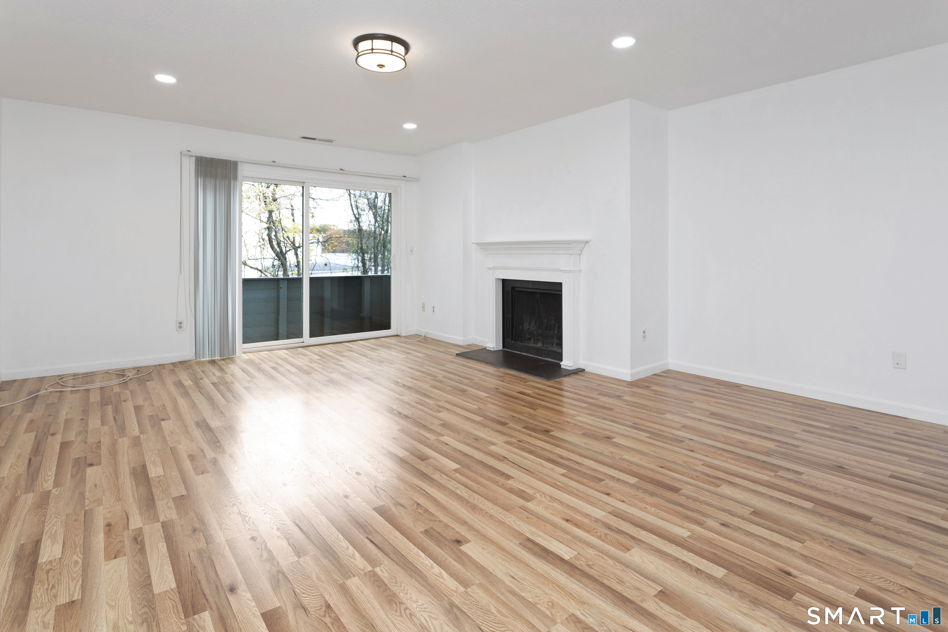 267 West Cedar Street 3E