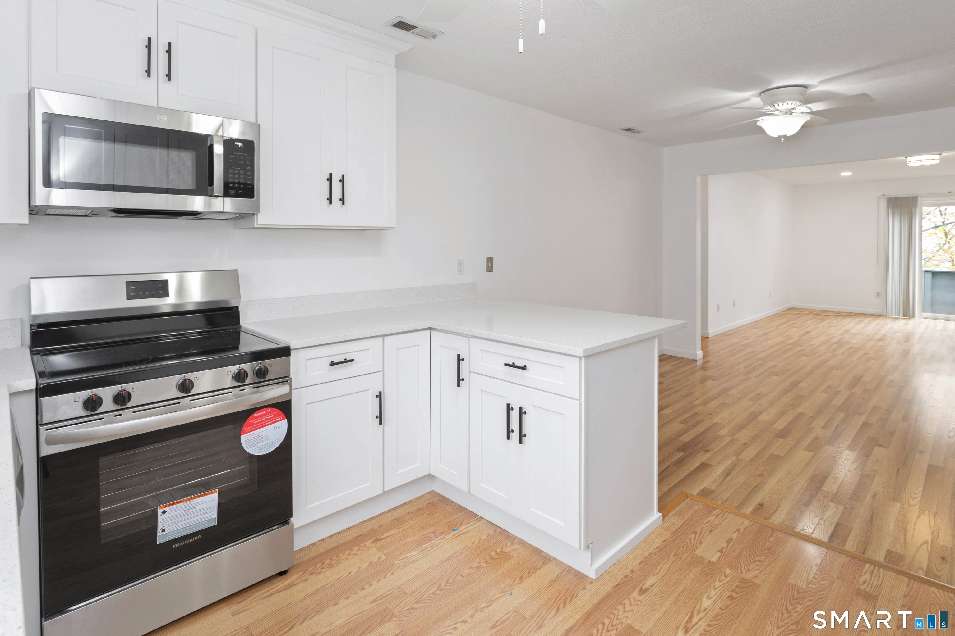 267 West Cedar Street 3E