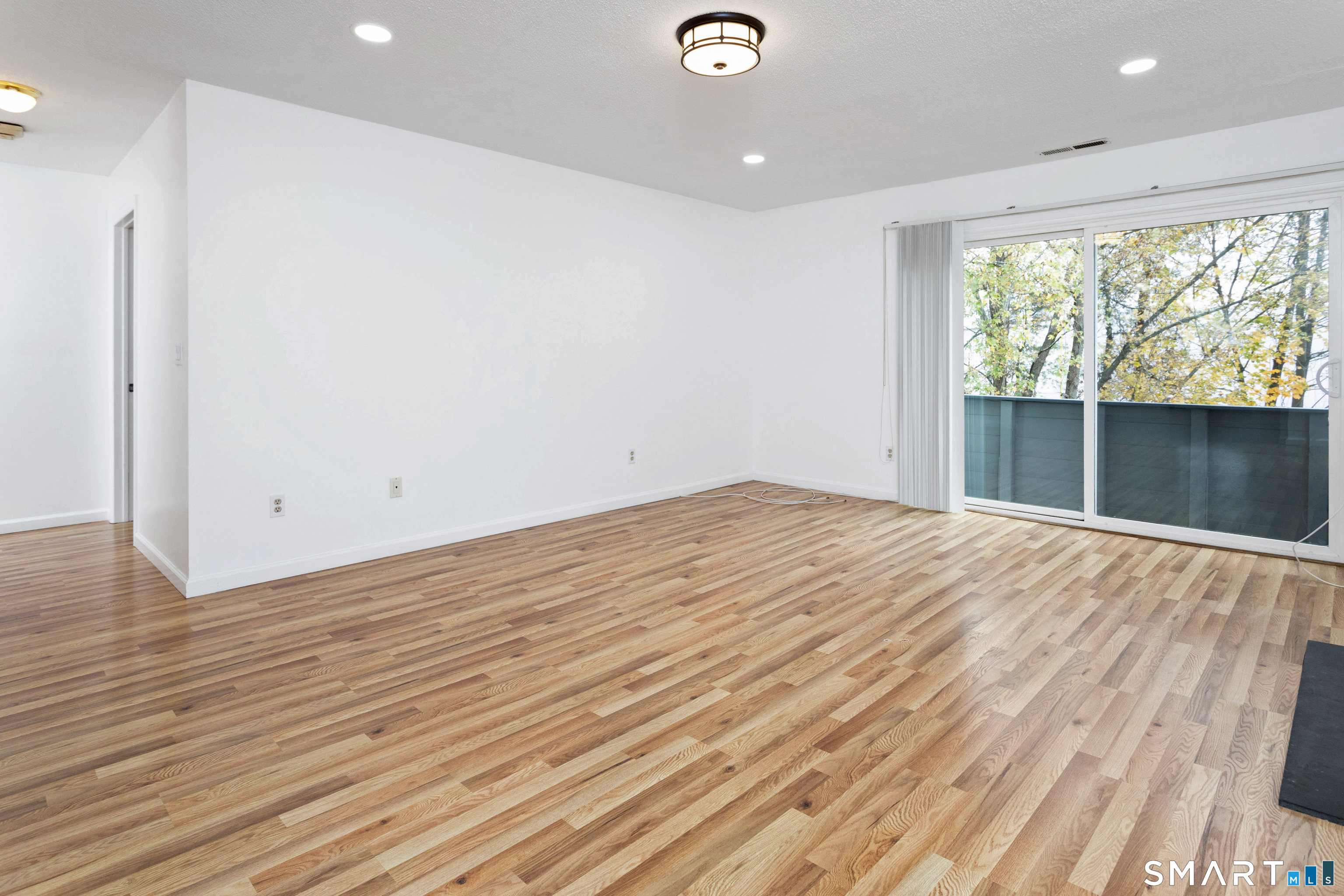 267 West Cedar Street 3E