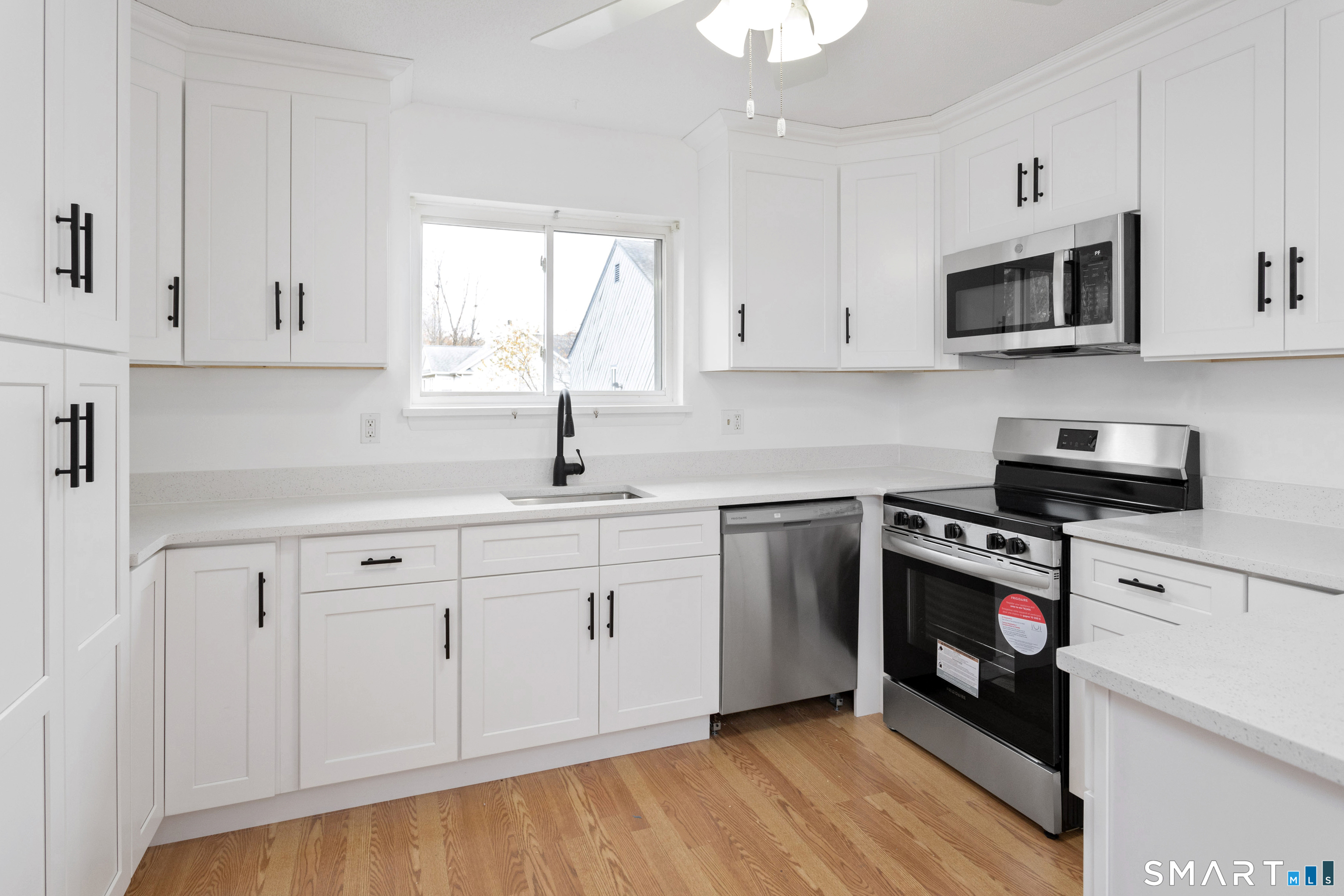 267 West Cedar Street 3E