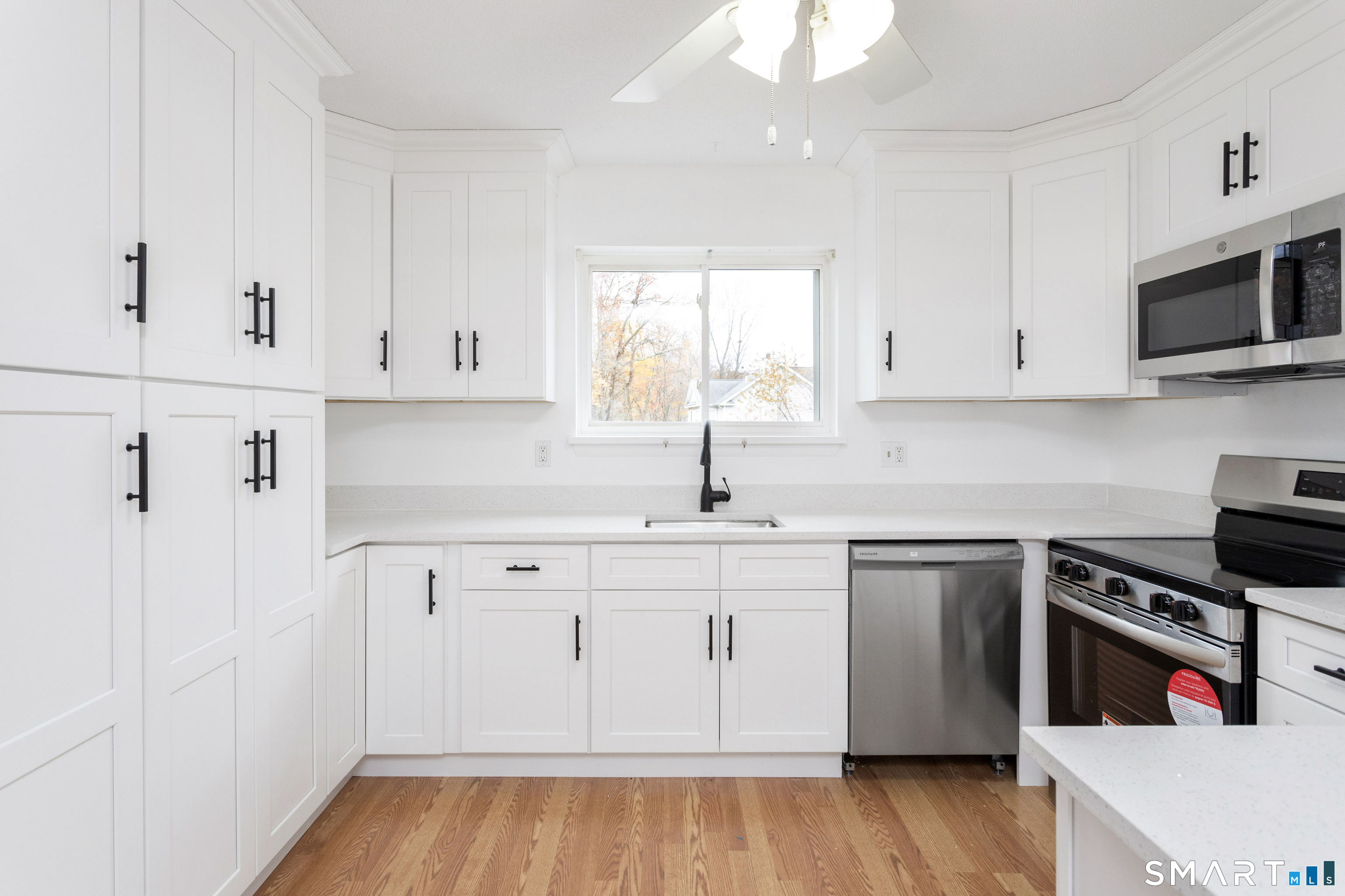 267 West Cedar Street 3E