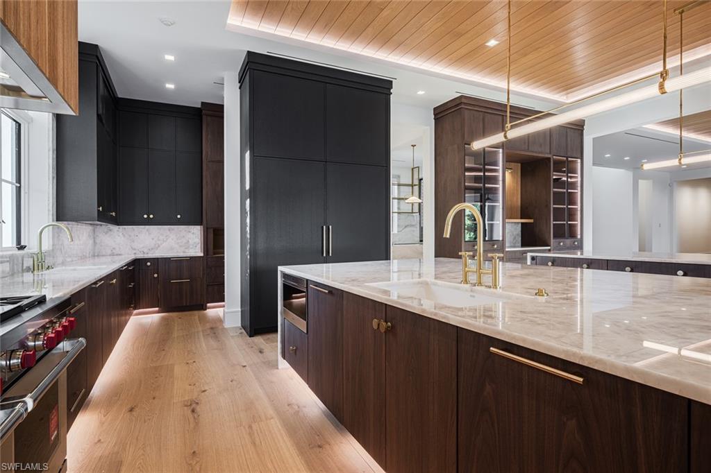 2426 INDIAN PIPE WAY