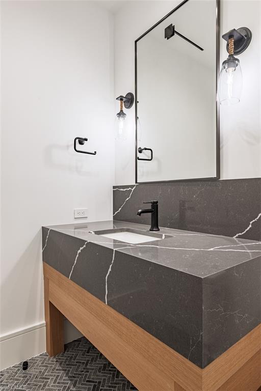 2426 INDIAN PIPE WAY