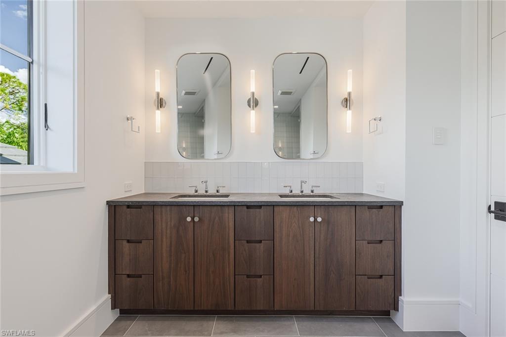 2426 INDIAN PIPE WAY