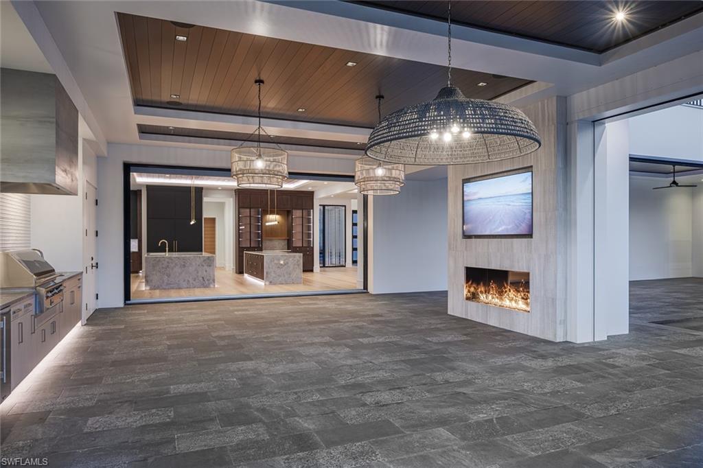 2426 INDIAN PIPE WAY