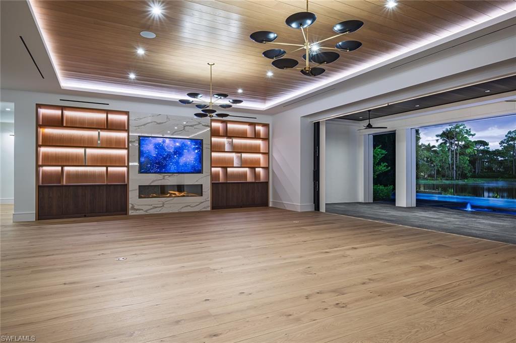 2426 INDIAN PIPE WAY