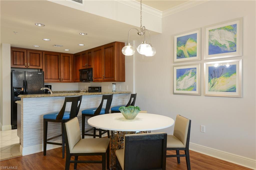 1500 5th AVE S # 212 Unit: 2-212