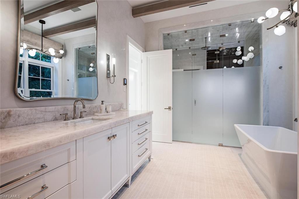 4115 Cutlass LN