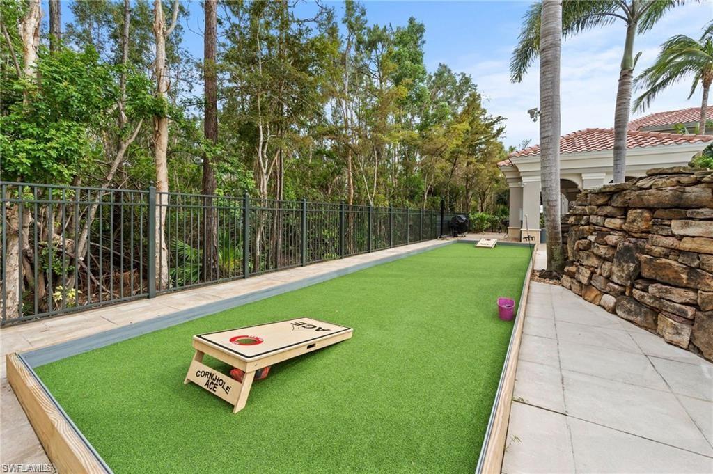 8531 Violeta ST # 203