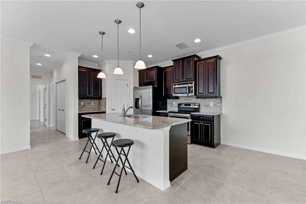 8531 Violeta ST # 203