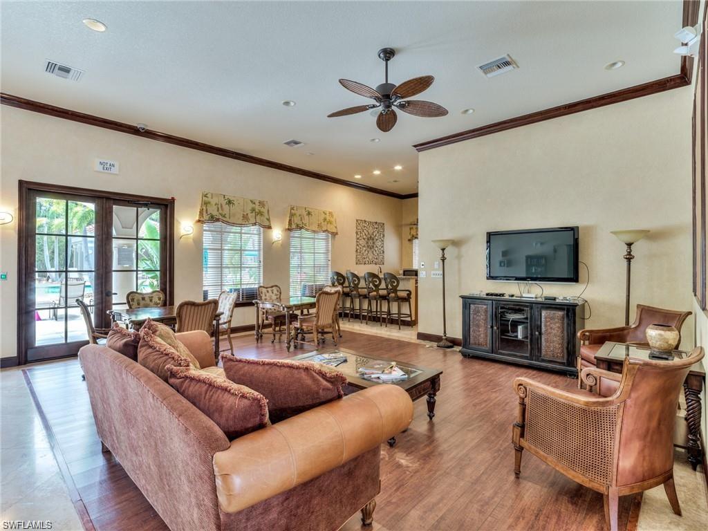 8531 Violeta ST # 203