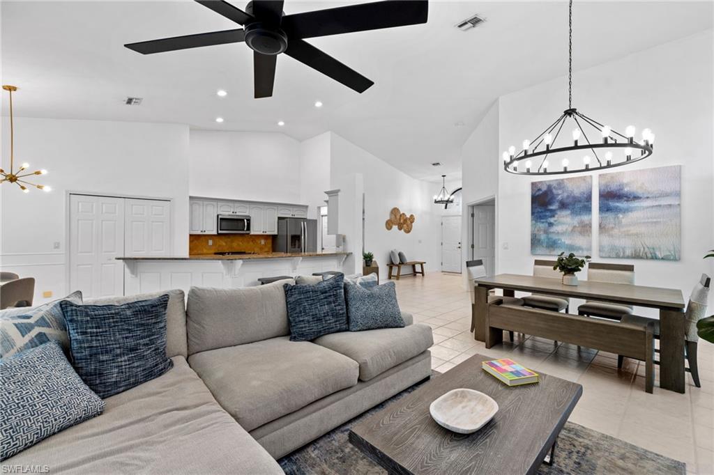 7735 Citrus Hill LN