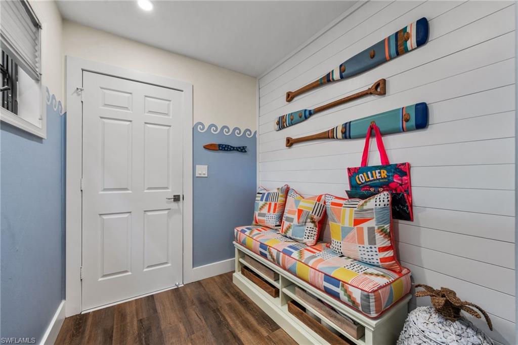 397 Edgemere WAY N # 11