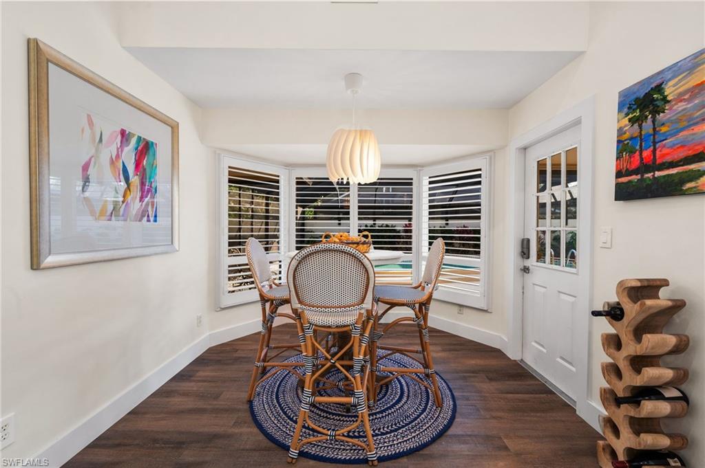 397 Edgemere WAY N # 11