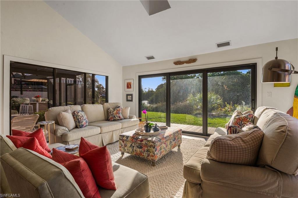 397 Edgemere WAY N # 11