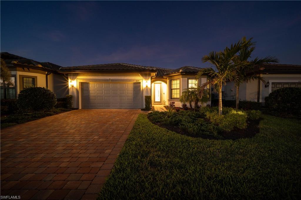 6699 Pennyroyal DR, NAPLES