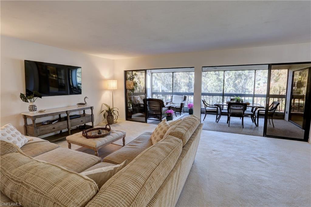 200 Wyndemere WAY # B302