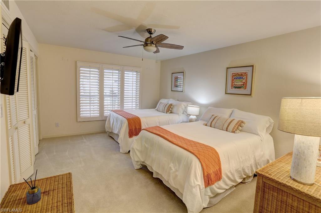 200 Wyndemere WAY # B302