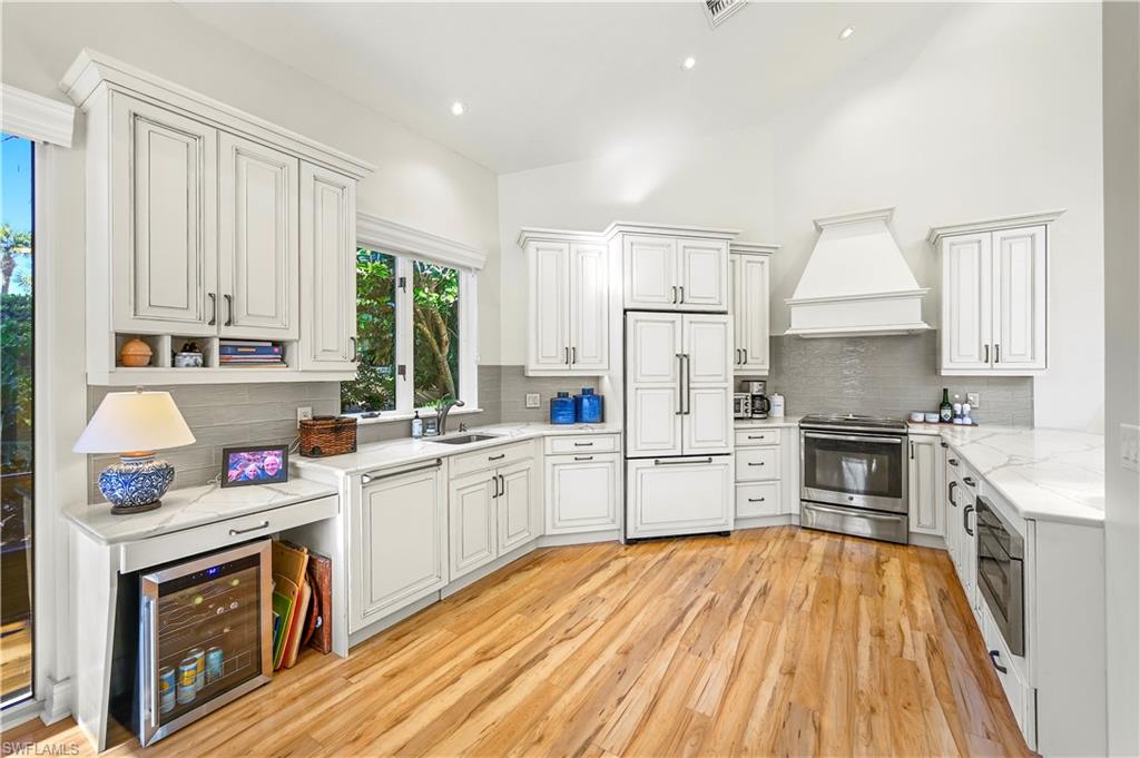 3471 Riviera Lakes CT