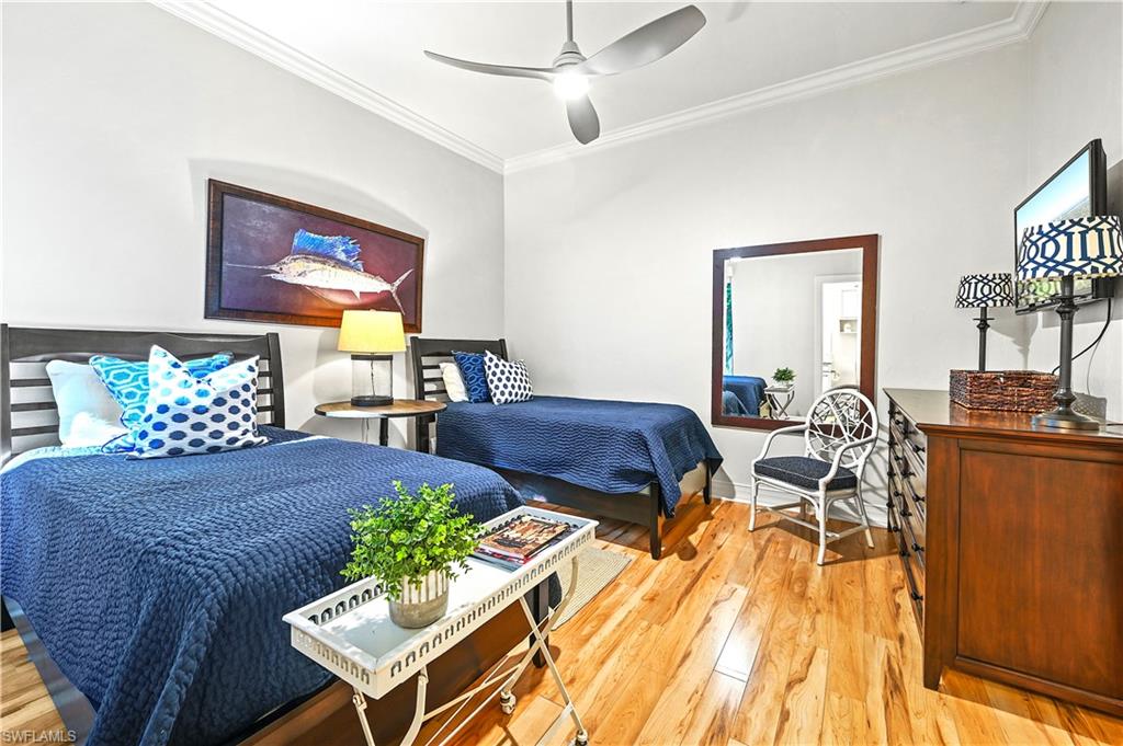 3471 Riviera Lakes CT