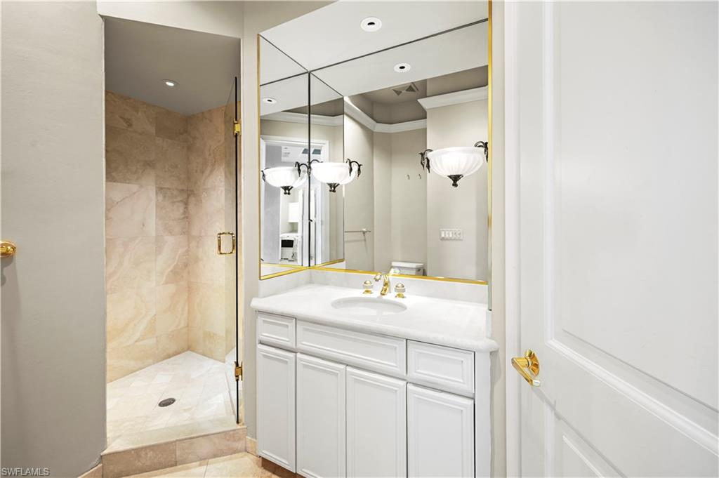 4801 Island Pond CT # 1202