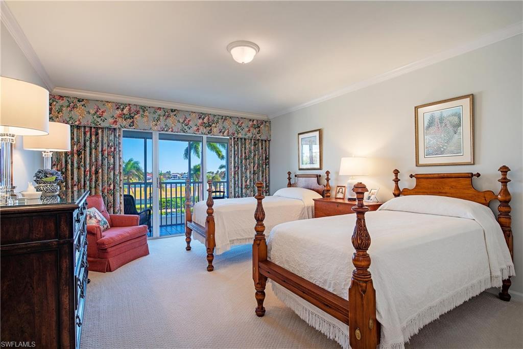 3377 Gulf Shore BLVD N # 2A