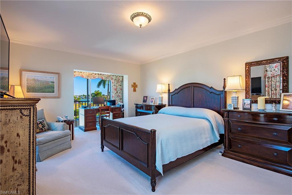 3377 Gulf Shore BLVD N # 2A