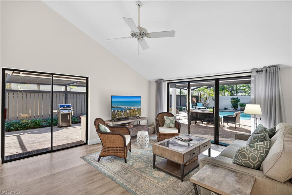 344 Edgemere WAY N # 33