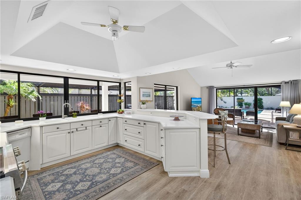 344 Edgemere WAY N # 33