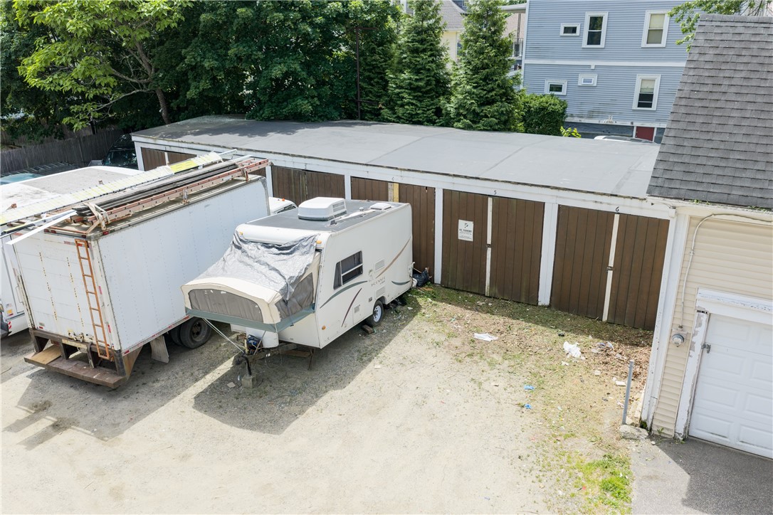 584 N North Main Street