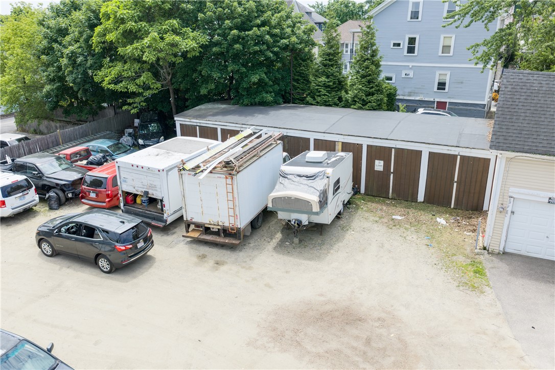 584 N North Main Street