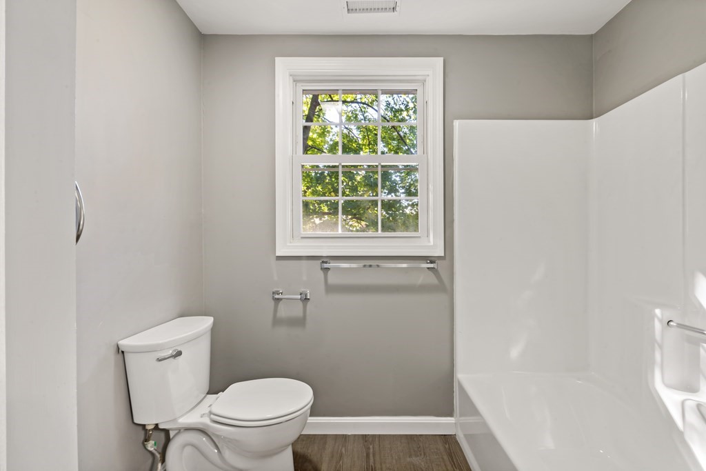140 N Main St # 7B
