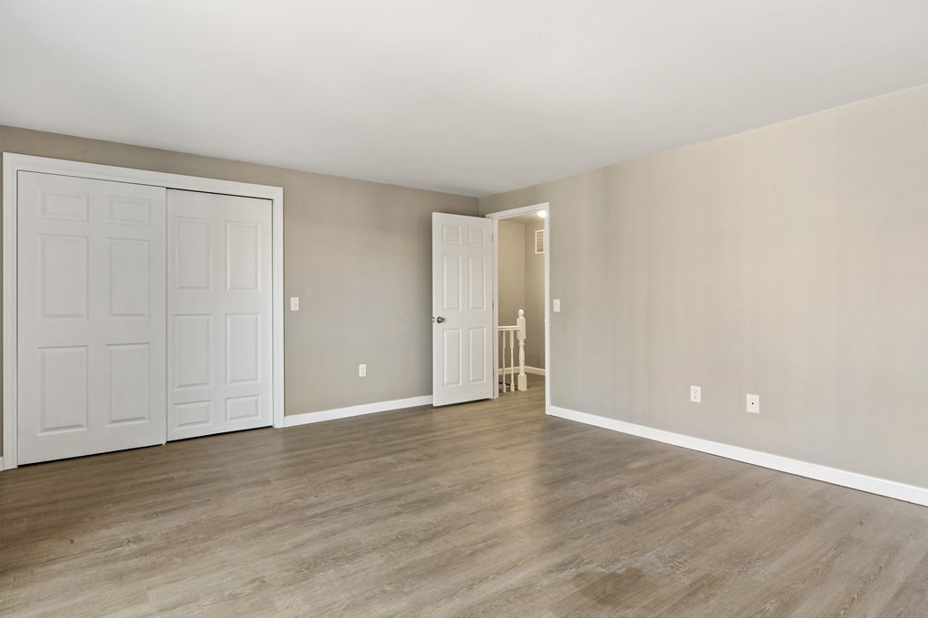 140 N Main St # 7B
