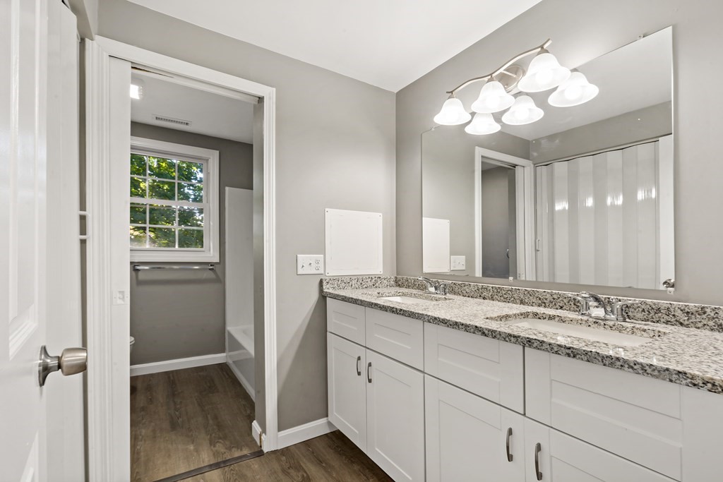 140 N Main St # 7B