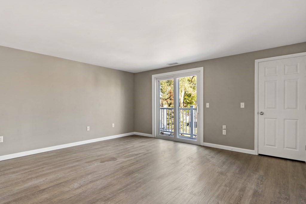 140 N Main St # 7B