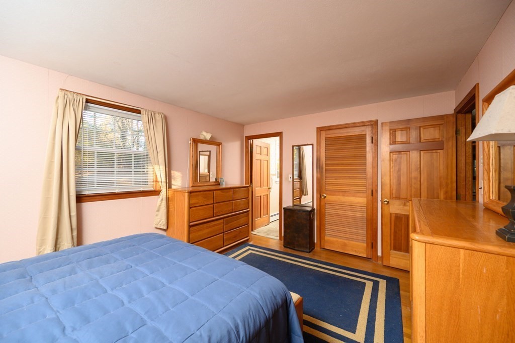 1 Pinegrove Rd