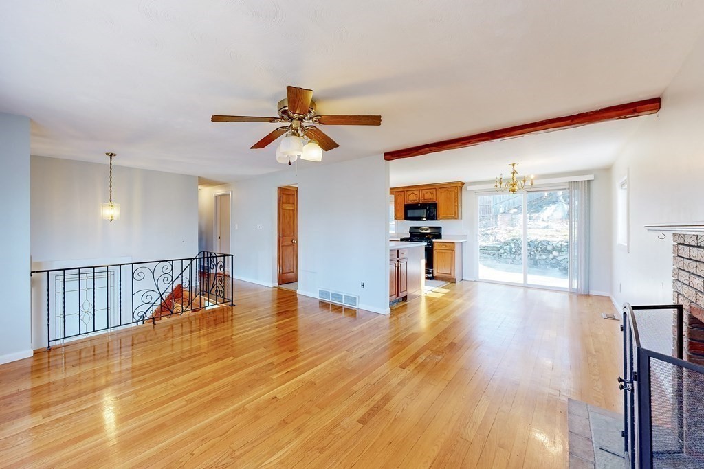 3 Hilltop Ave