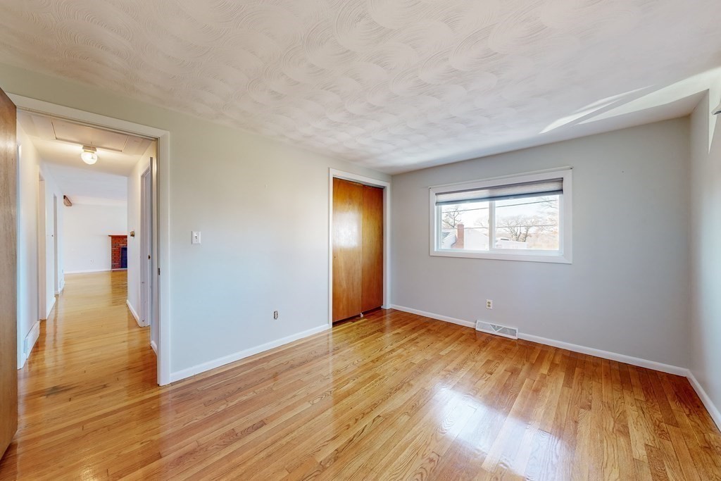 3 Hilltop Ave