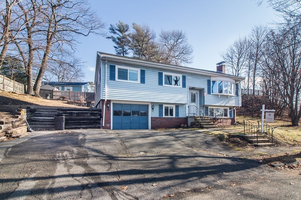 3 Hilltop Ave