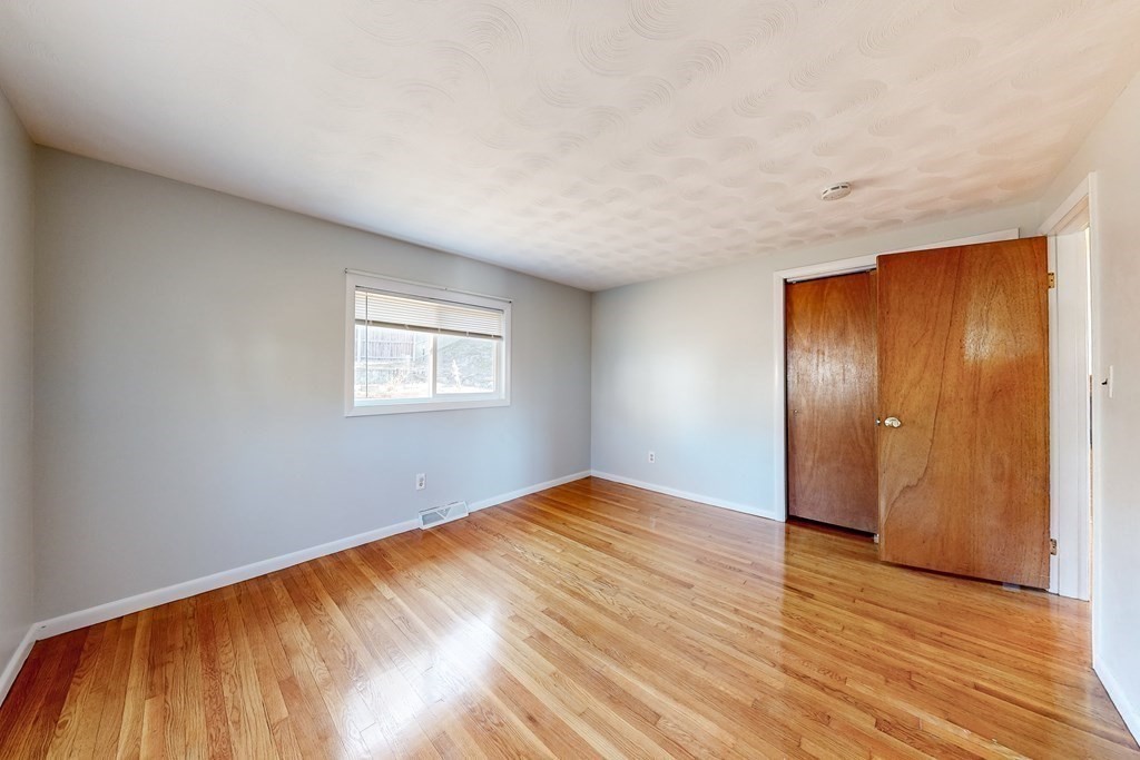 3 Hilltop Ave